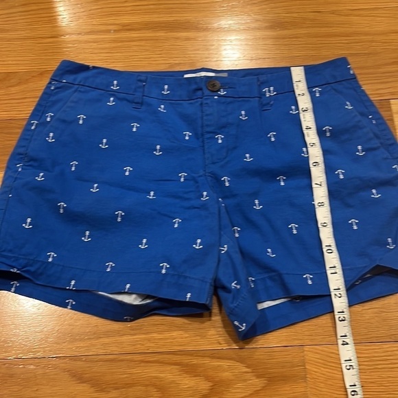OLD Navy  anchor pattern shorts size 4. - Picture 7 of 8